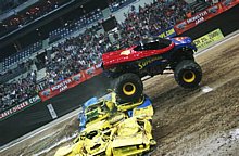 MONSTER JAM