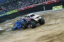 MONSTER JAM